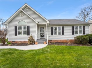 5231 Parrish Creek Dr, Midlothian, VA 23112