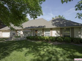 6037 S 72nd East Ave, Tulsa, OK 74145