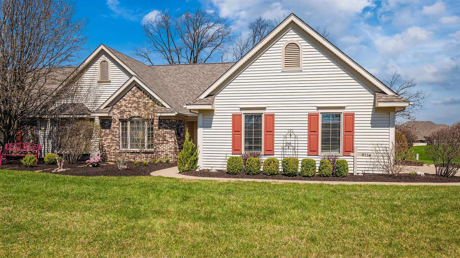 8114 Chardonnay Ln photo 1