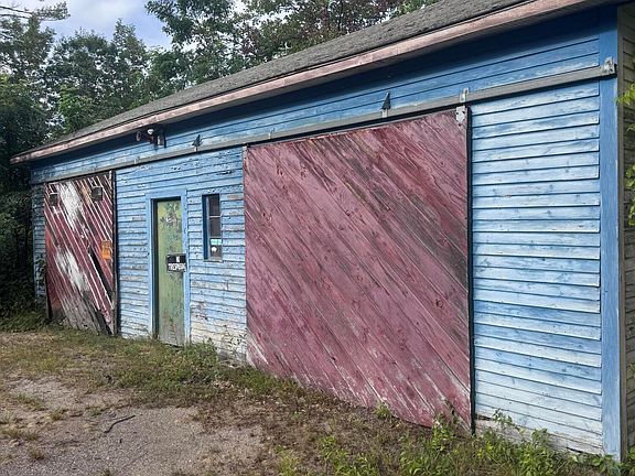 3rd image of 322 Franklin Road