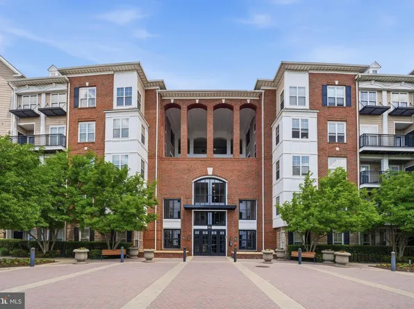 501 Hungerford Dr APT 265, Rockville, MD 20850