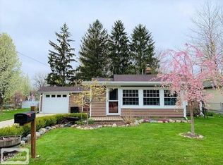 2445 Locust Ln, Algonac, MI 48001