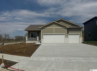 7903 N 116th Ave, Omaha, NE 68142