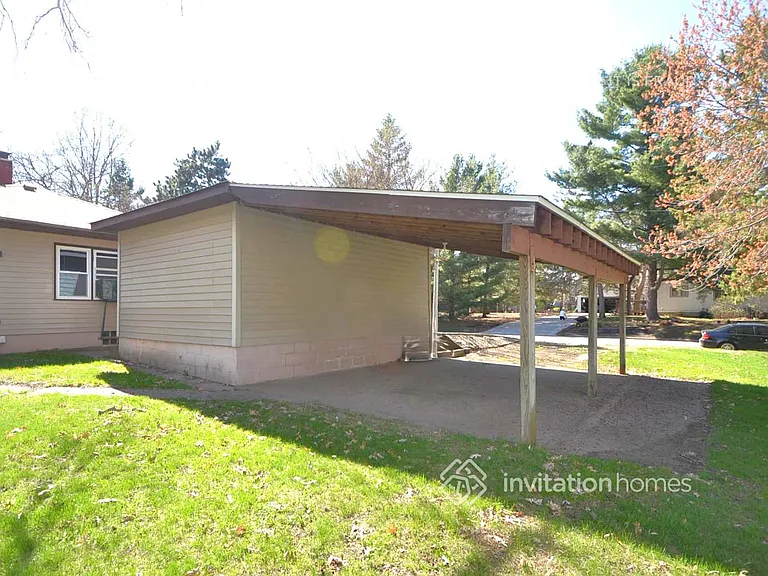 1440 Harmony Dr — Photo 12