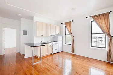 Rented by Engel and Volkers Brownstone Brooklyn