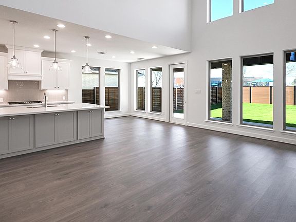 7th image of this home