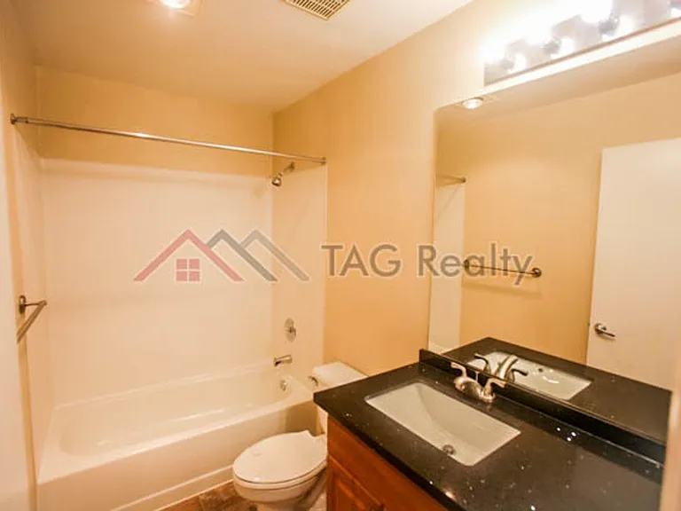 9009 Avondale Rd NE #E109 — Photo 20