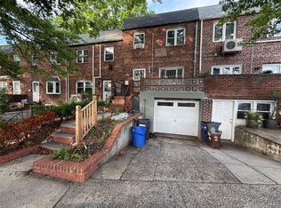 58-41 205th St, Flushing, NY 11364
