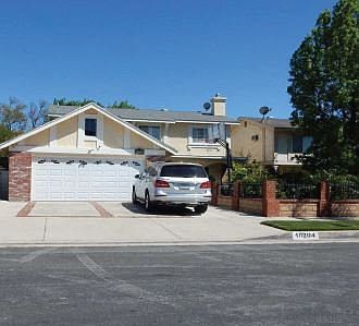 1st image of 10204 Hanna Ave