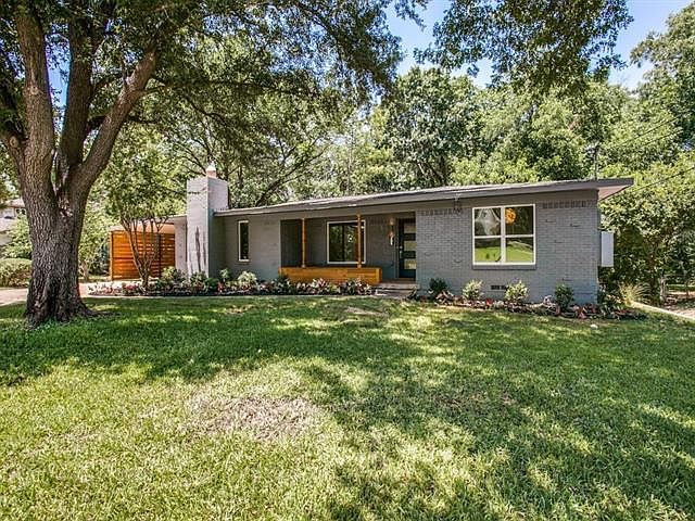 1st image of 8451 Creekwood Dr