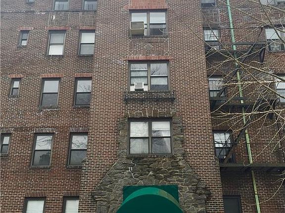 2nd image of 6 West Ave #A