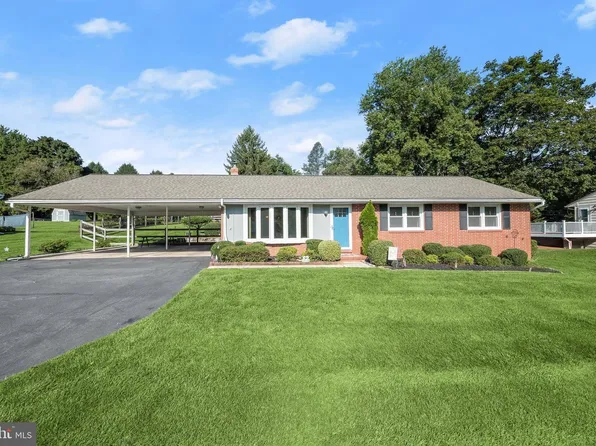 2610 Liter Dr, Ellicott City, MD 21042