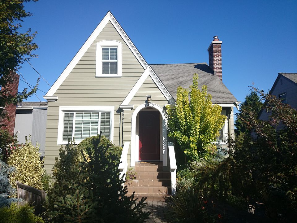 2nd image of 5044 37th Ave NE