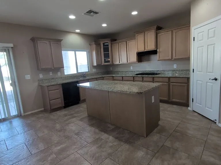 39203 N Carolina Ave — Photo 42