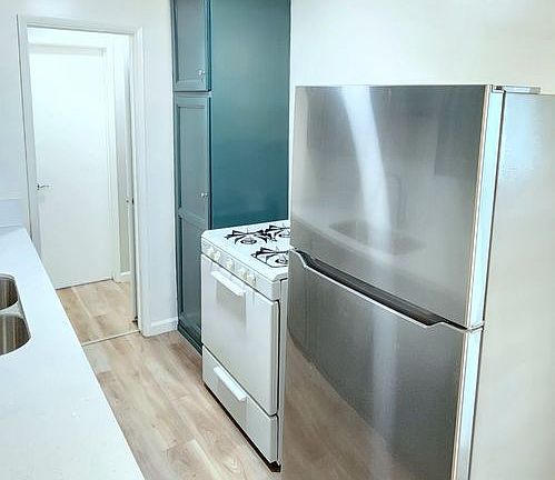 5th image of 1735 Obispo Ave #1-6