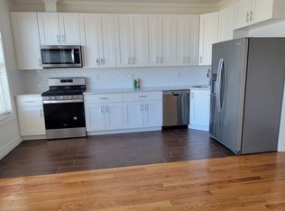 373 Danforth Ave #203, Jersey City, NJ 07305