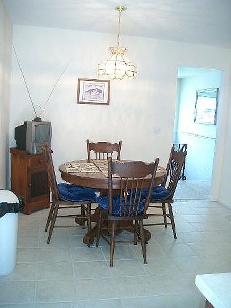 4th image of 7 FRANGELLA Drive