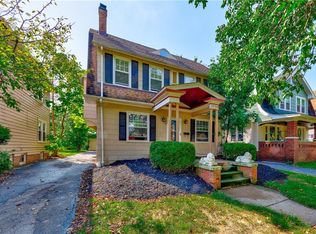 3310 Yorkshire Rd, Cleveland Heights, OH 44118