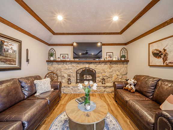 3rd image of 10806 Melissa Ann Dr