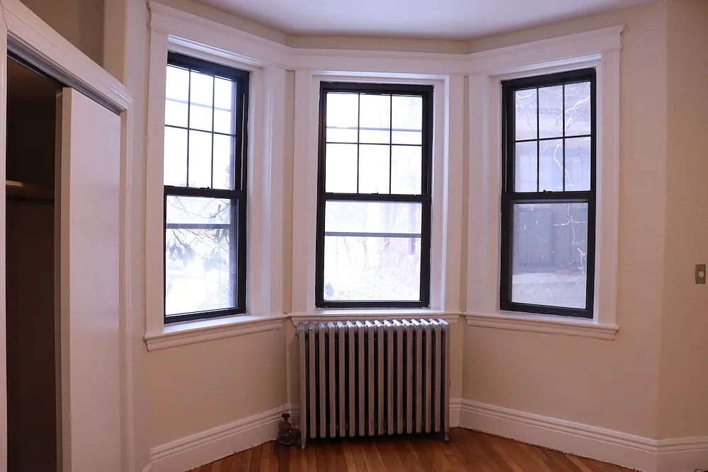 2 bed, 700 sqft, $3,600 — Photo 3