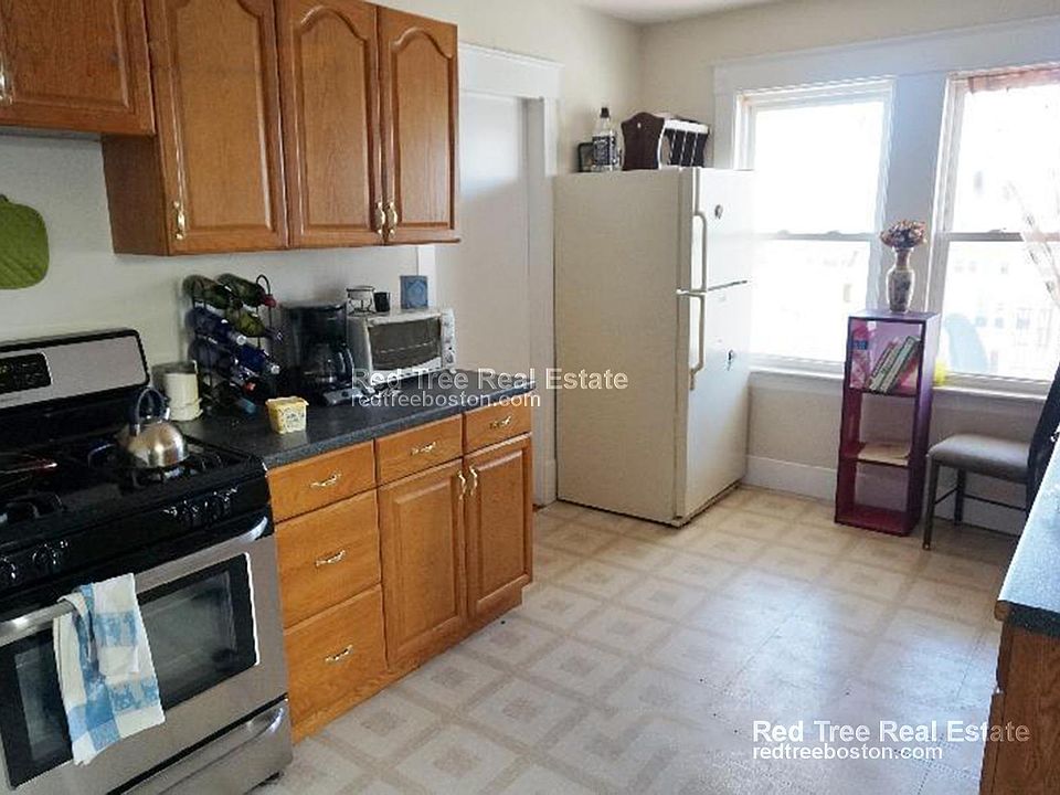2nd image of 151 Forest Hills St #2AB