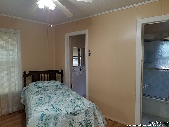 5th image of 1222 Santa Monica St