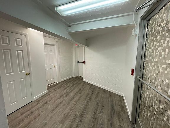 2nd image of 21 Green St #2A