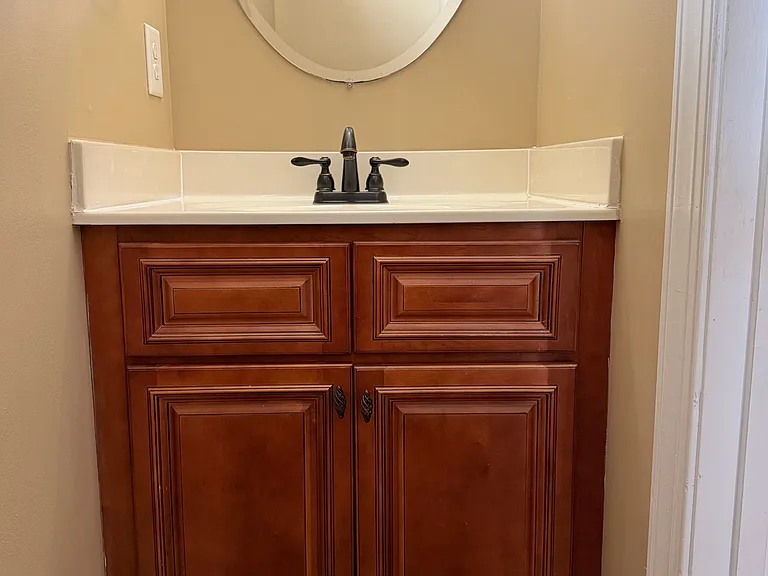 124 Landover Dr — Photo 37