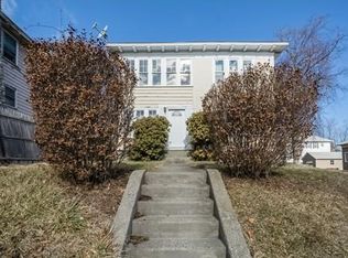 279 Hamilton St, Worcester, MA 01604