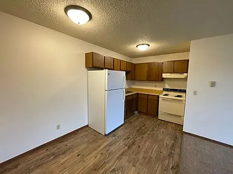 3008 Eldorado Boulevard — Photo 16