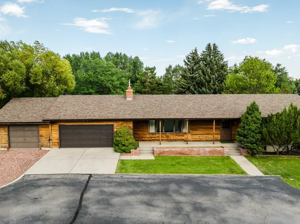 17 Golf Course Rd, Sheridan, WY 82801