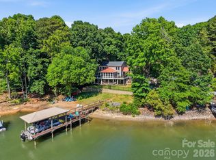 2113 Bon Villa Way, Tega Cay, SC 29708