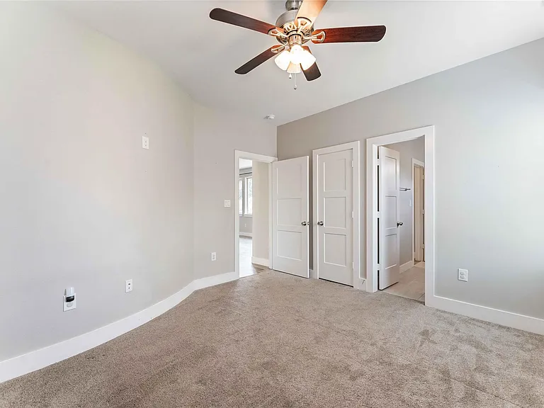 4310 Fernwood Dr — Photo 33