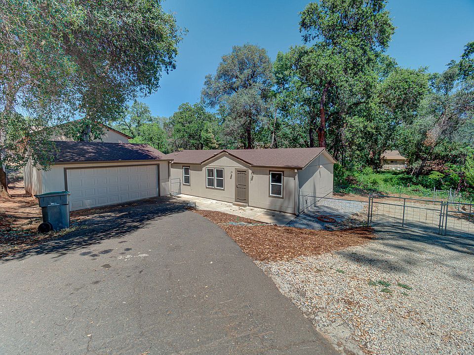 1st image of 1955 Sophia Ln