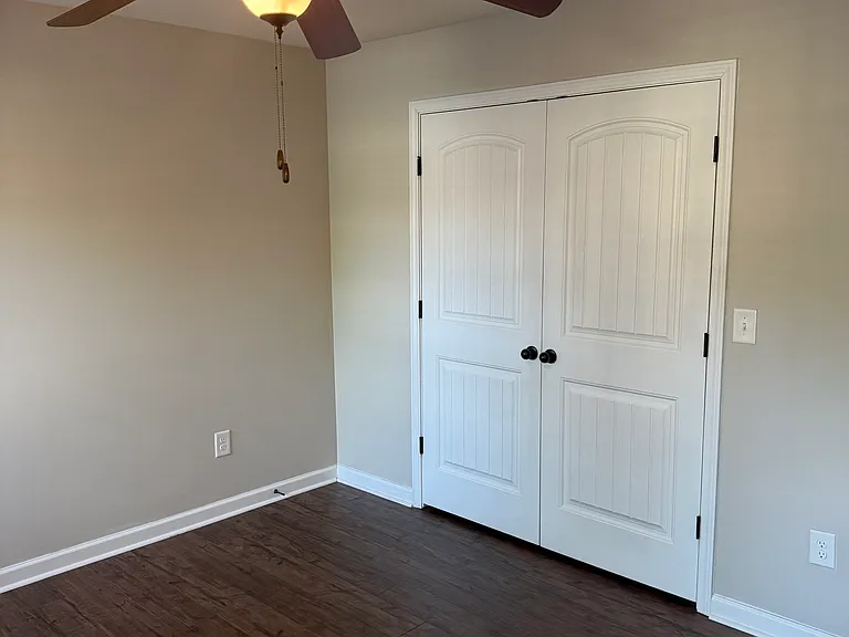 241 Coral Cir — Photo 24