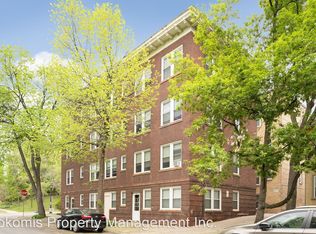 1117 W Franklin Ave APT 204, Minneapolis, MN 55405