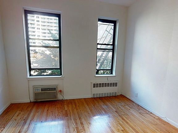 3rd image of 311 E 85th St #C2