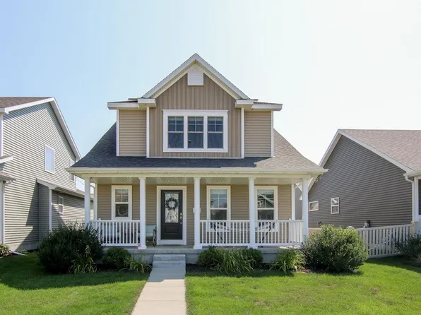 1823 Autumn Lake Parkway, Madison, WI 53718