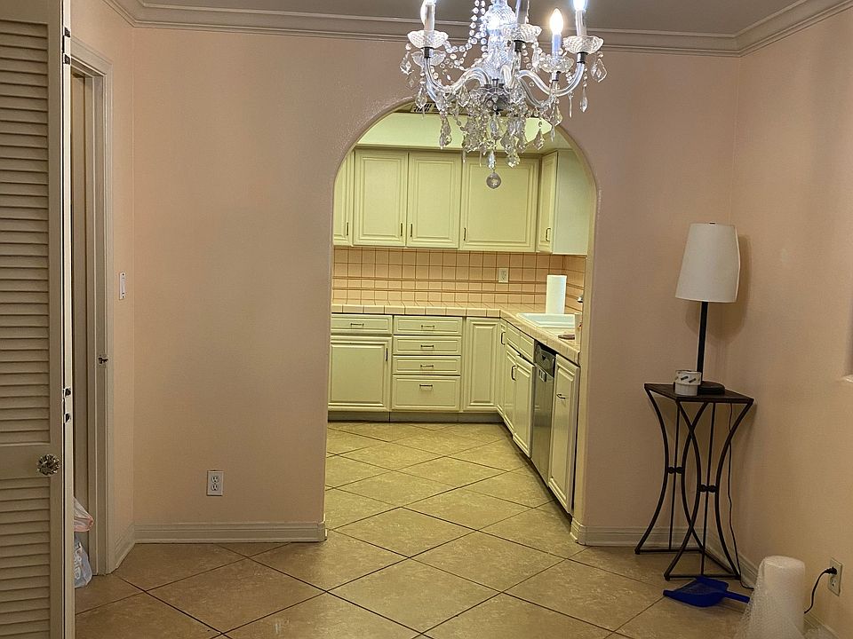 Breakfast room