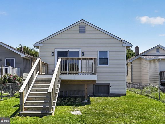 2nd image of 522 Taylor Ave #437