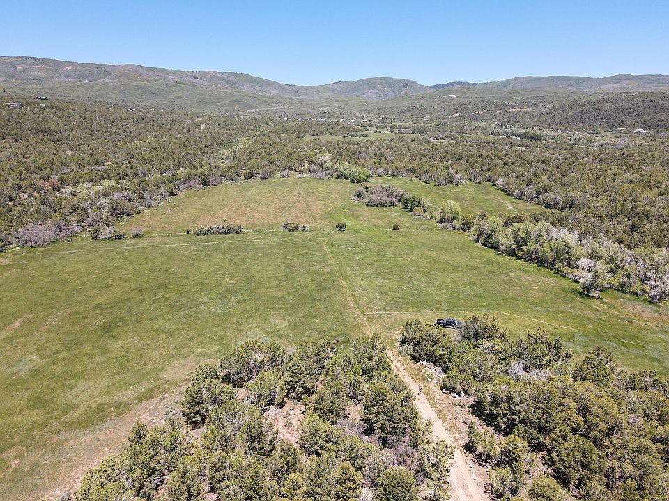1st image of 22043 Uintah Rd