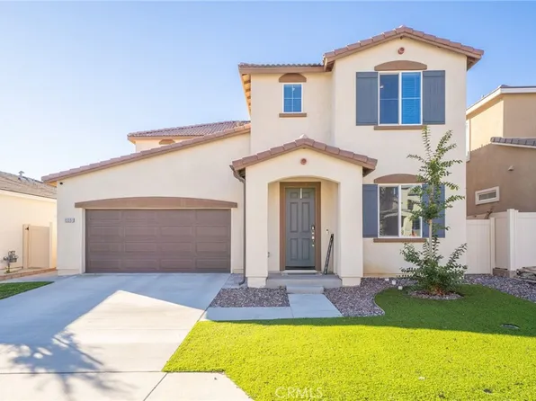 15551 Crusader Dr, Moreno Valley, CA 92551
