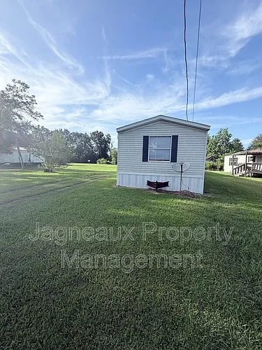 2214 Center St Photo 1