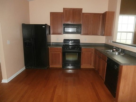 4th image of 1517 Woodberry Ct