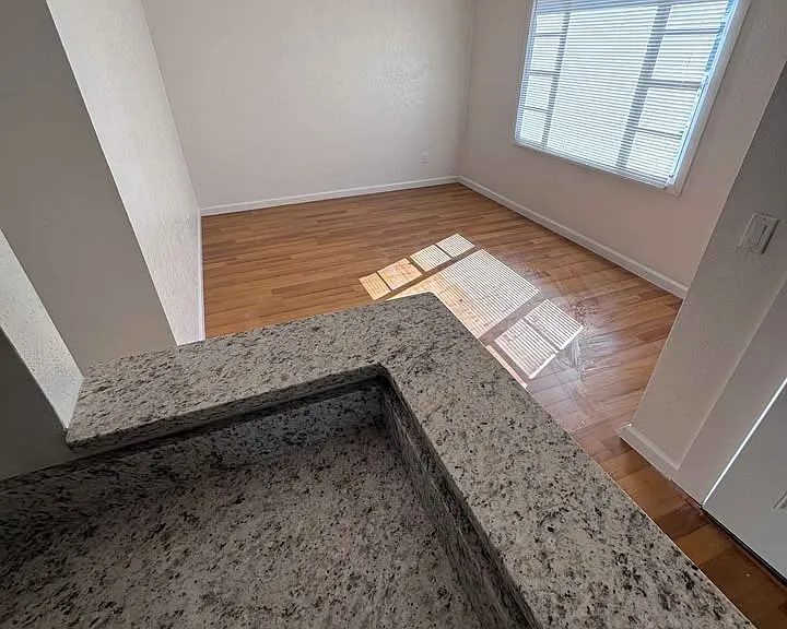 1125 Emerald Dr — Photo 10