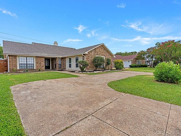 2nd image of 3312 Amberway Dr