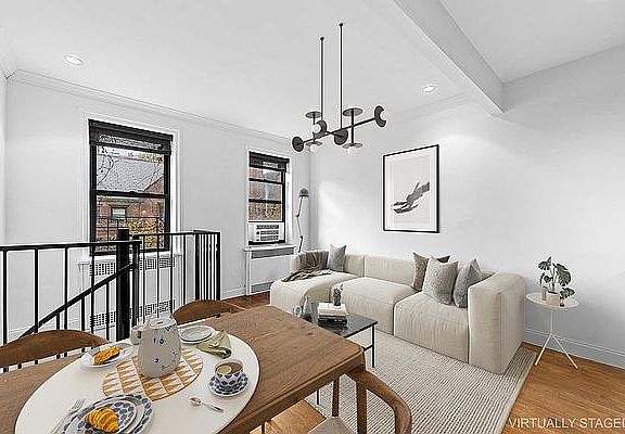 3rd image of 421 W 21st St APT 5F