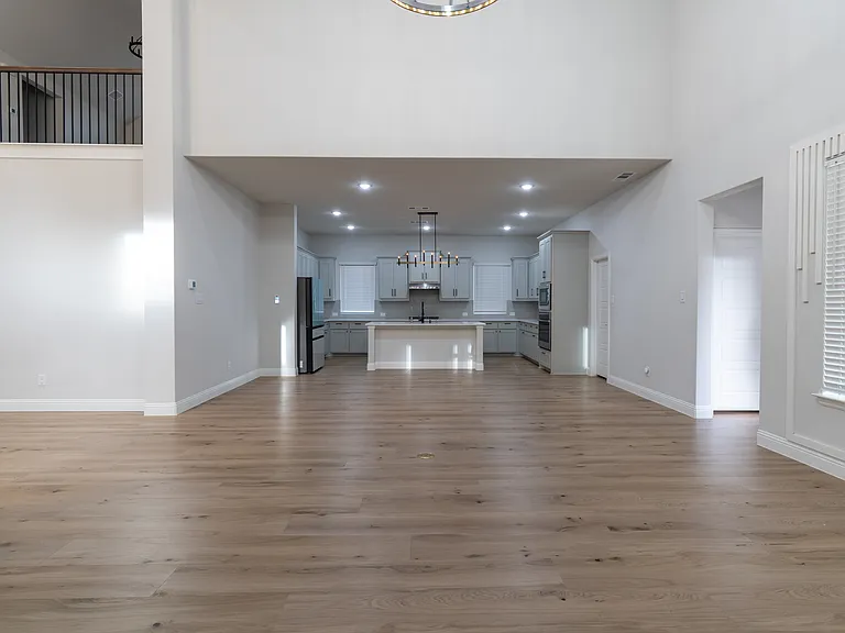 14421 McClint St — Photo 7