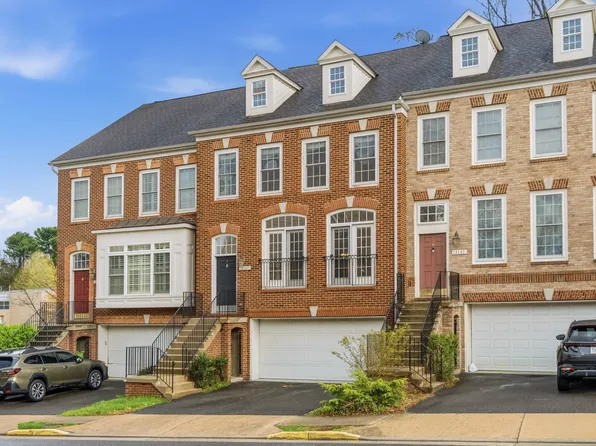 12147 Bridgend Run, Fairfax, VA 22030