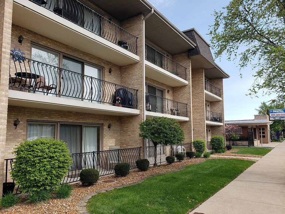 1st image of 11133 S Kedzie Ave APT 304